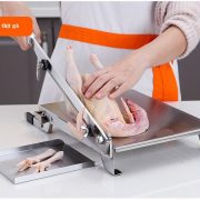 Dao thái thịt gà tiện lợi